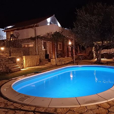 Holiday House Pulina Пунат Екстер'єр фото