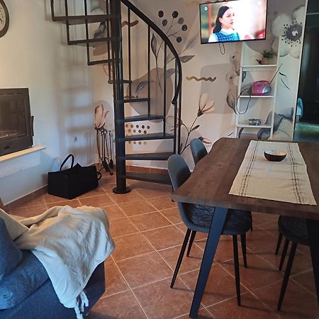 Holiday House Pulina Пунат Екстер'єр фото