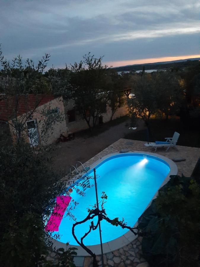 Holiday House Pulina Пунат Екстер'єр фото