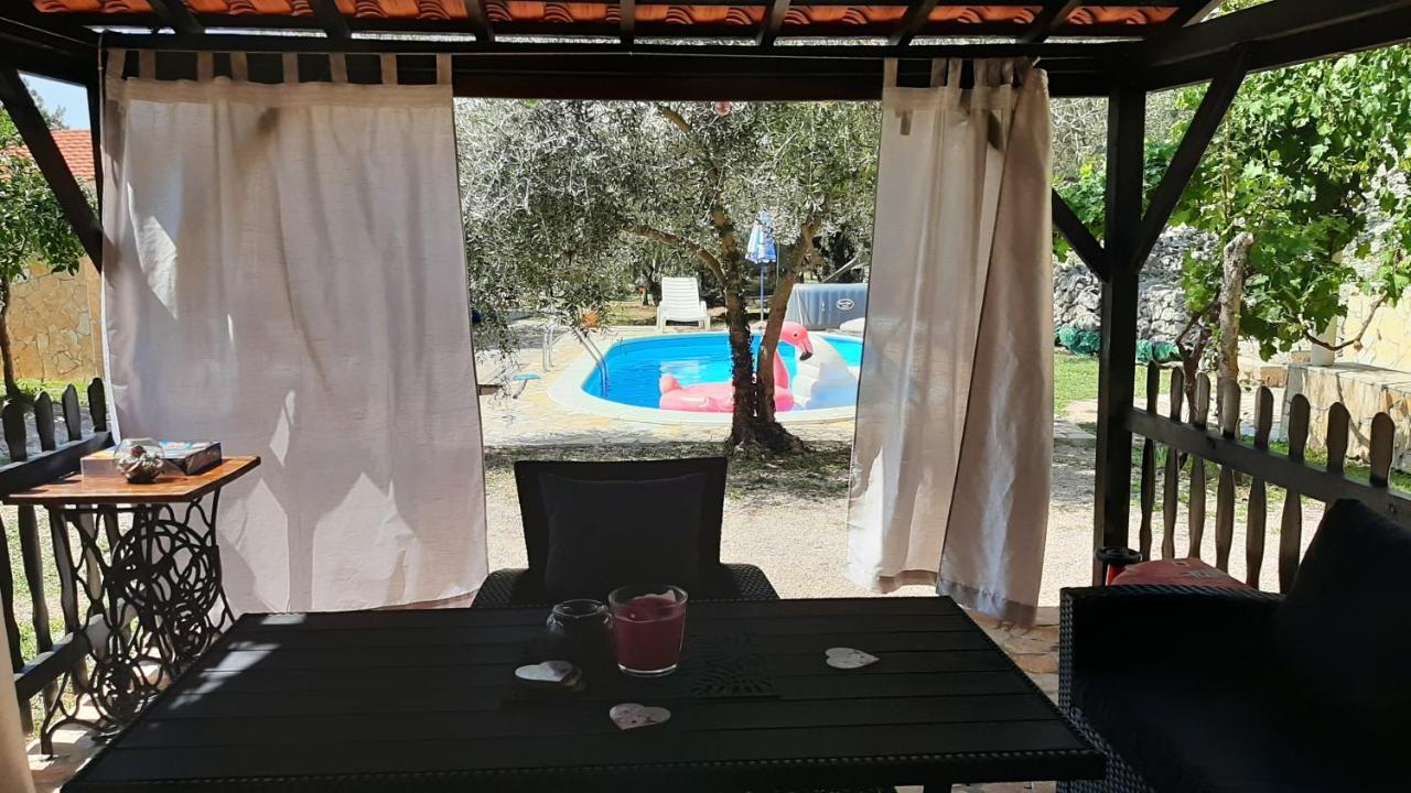 Holiday House Pulina Пунат Екстер'єр фото